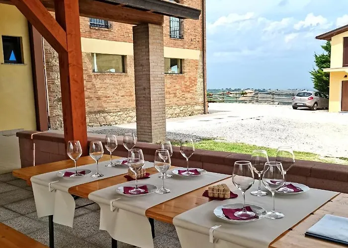 Cantina Visconti - Agroturismo Vigoleno